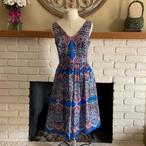 Maggie London Printed Sleeveless Fit & Flare Knee Length Dress